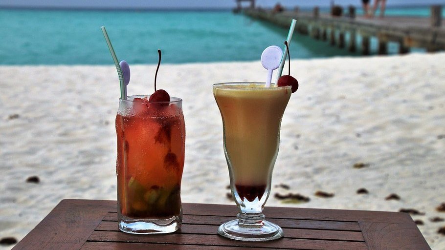 Rasa tropis yang eksotik, Delicious! – Yui Ayumi & Miyuki&nbsp;Kobayashi