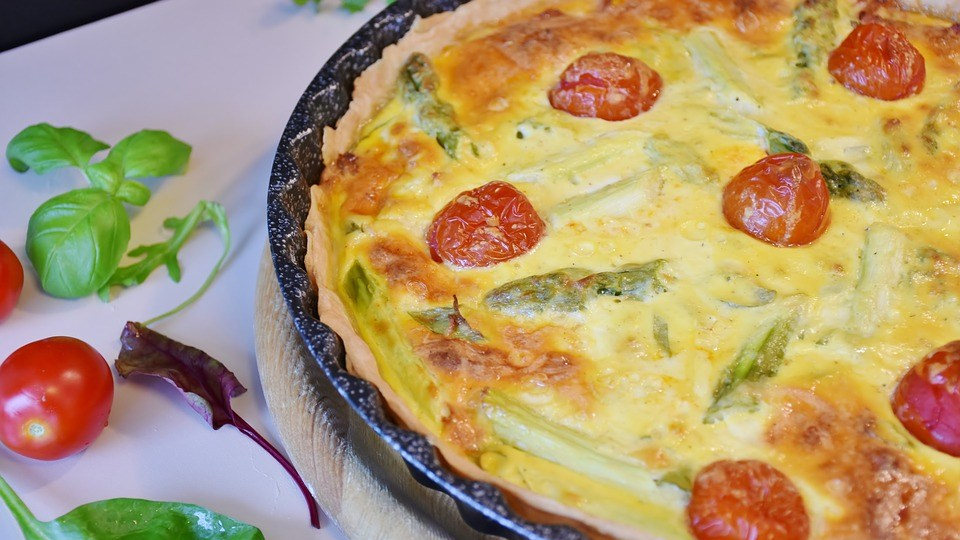 Quiche Tomat Dan Bayam, Delicious! – Yui Ayumi & Miyuki&nbsp;Kobayashi