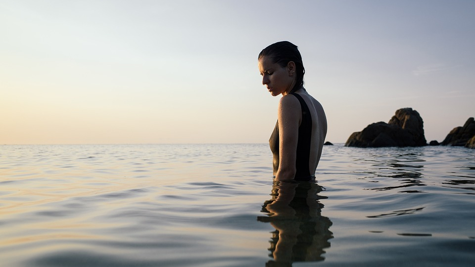 Under Water – Marisa&nbsp;Reichardt