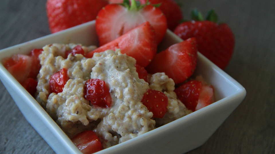 Resep Strawberry Oatmeal Smoothies&nbsp;Breakfast