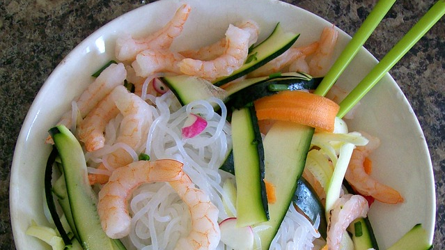 Resep Thai Chiken and Shrimp Noodle&nbsp;Salad