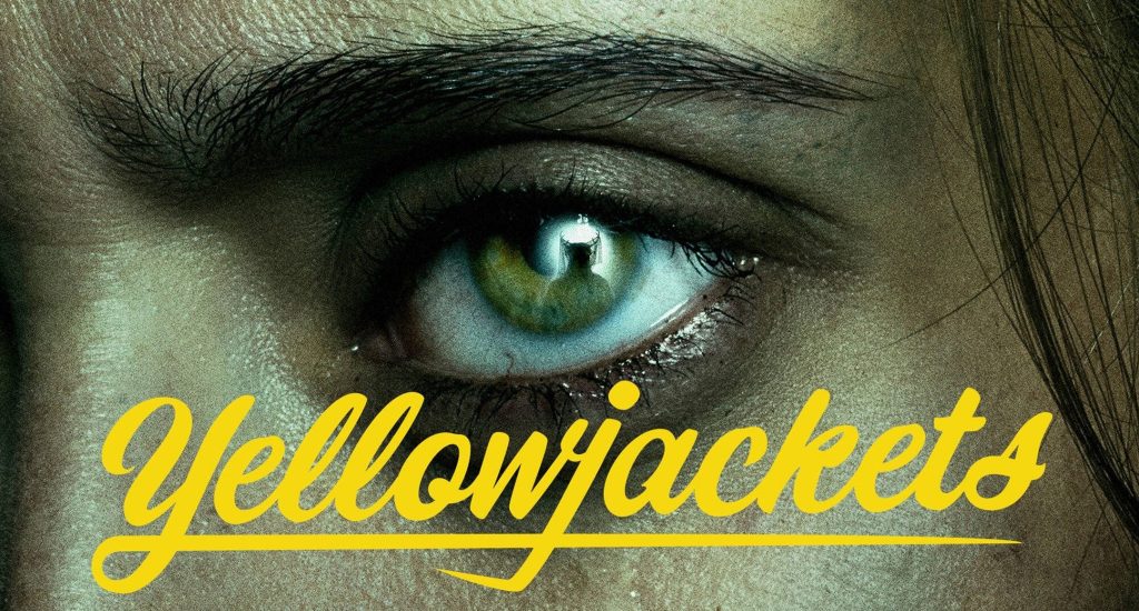 Kecelakaan Pesawat Tim Sepakbola Cewek, S1 “Yellowjackets” (2021)