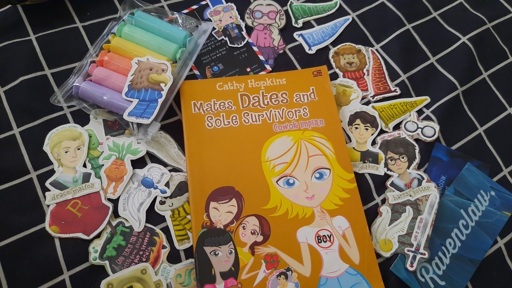 Kutipan Favorit, “Mates, Dates & Sole Survivors” (Cowok Impian) – Cathy&nbsp;Hopkins