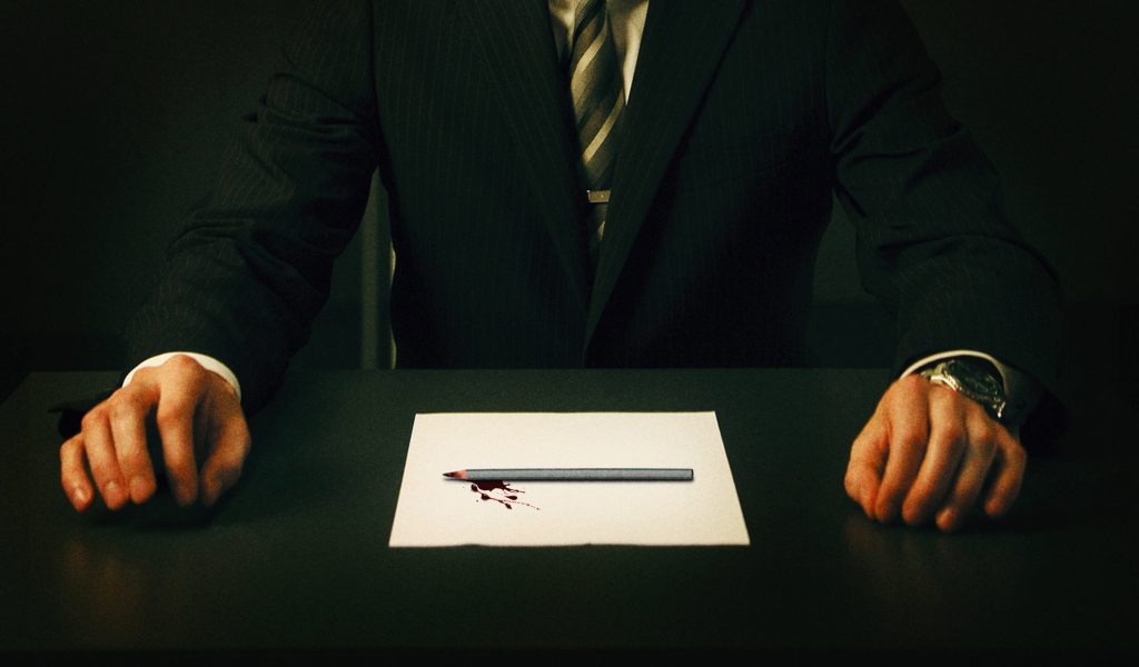 Test Berdarah masuk Perusahaan, “Exam” (2009)